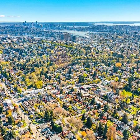 Lilac In Law, Picturesque Lower Unit Seattle Extérieur photo