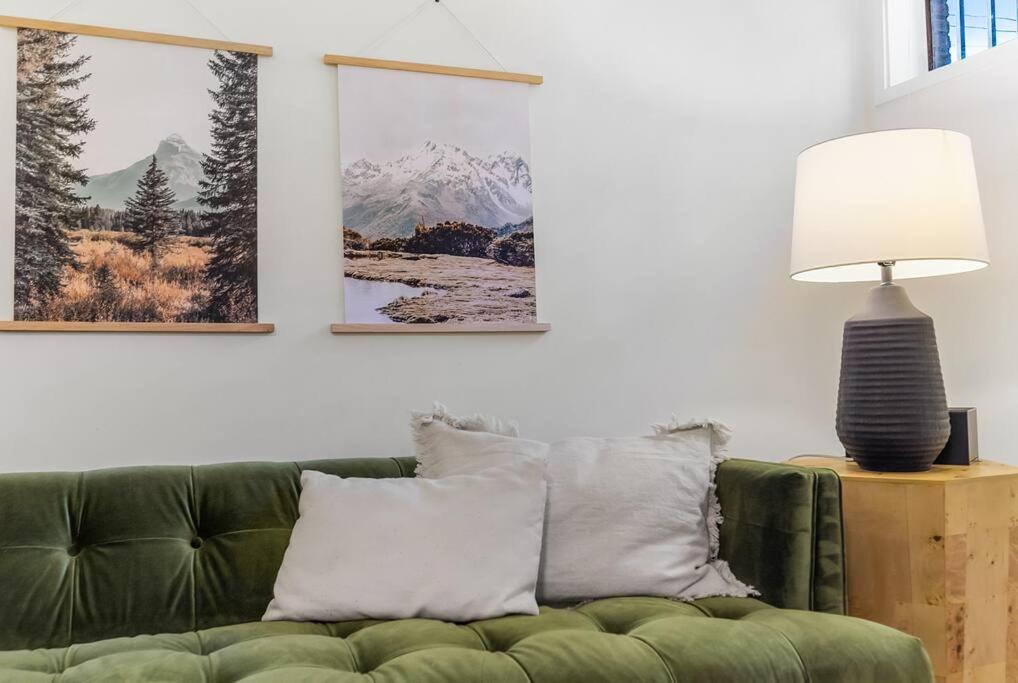 Lilac In Law, Picturesque Lower Unit Seattle Extérieur photo